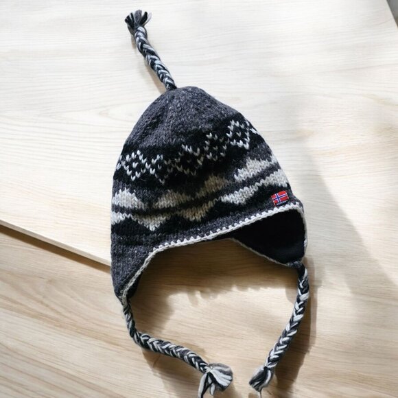 NORWAY ( AGE 8 TO 16 ) Vintage Wool/Fleece Ear Flap Hat - Picture 1 of 4